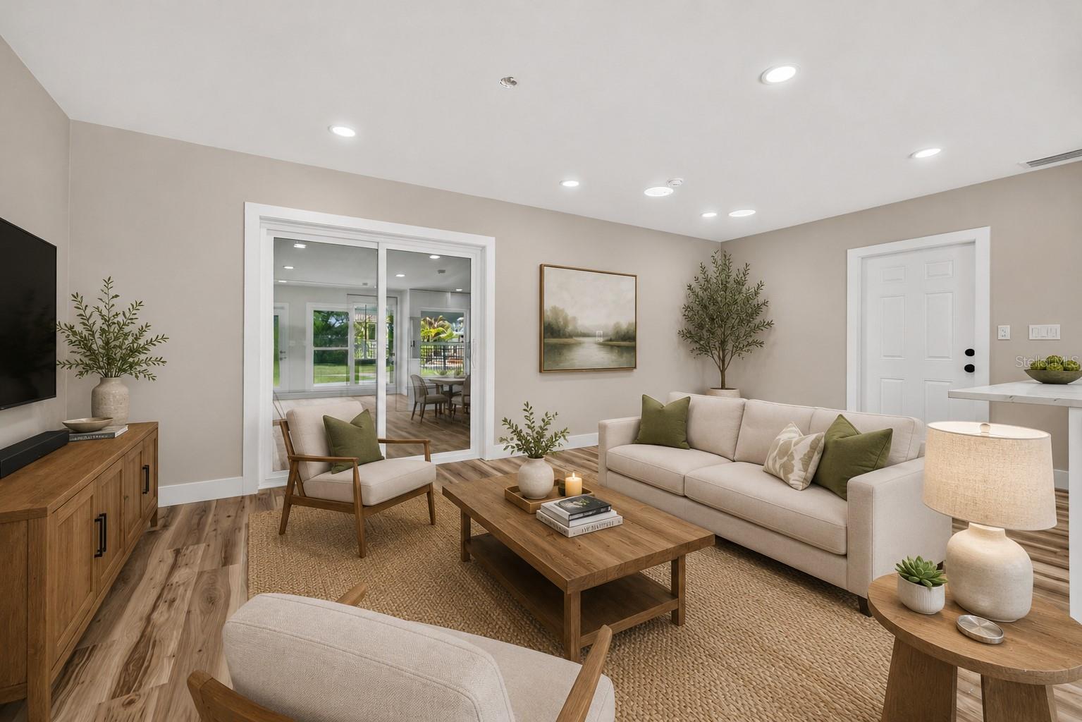 1524 CARSON CIR NE — photo 4