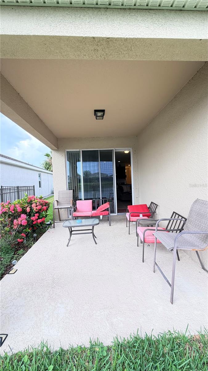 Home in PALMETTO — photo 29