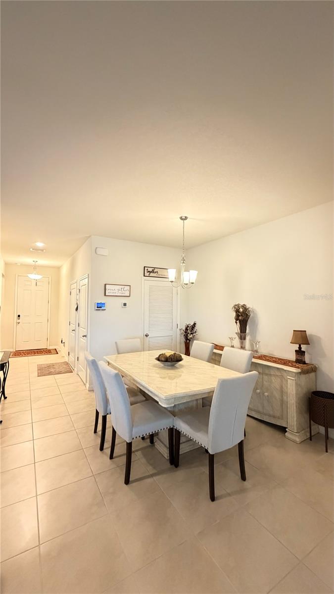 Home in PALMETTO — photo 8