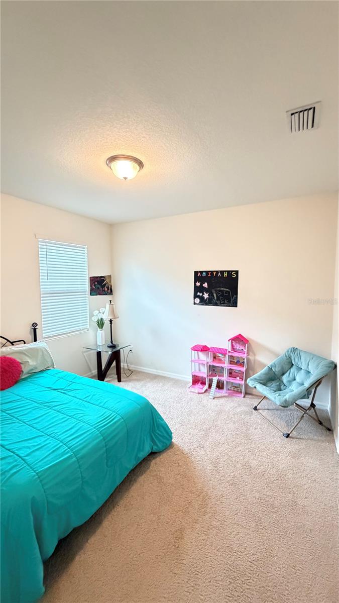 Home in PALMETTO — photo 17