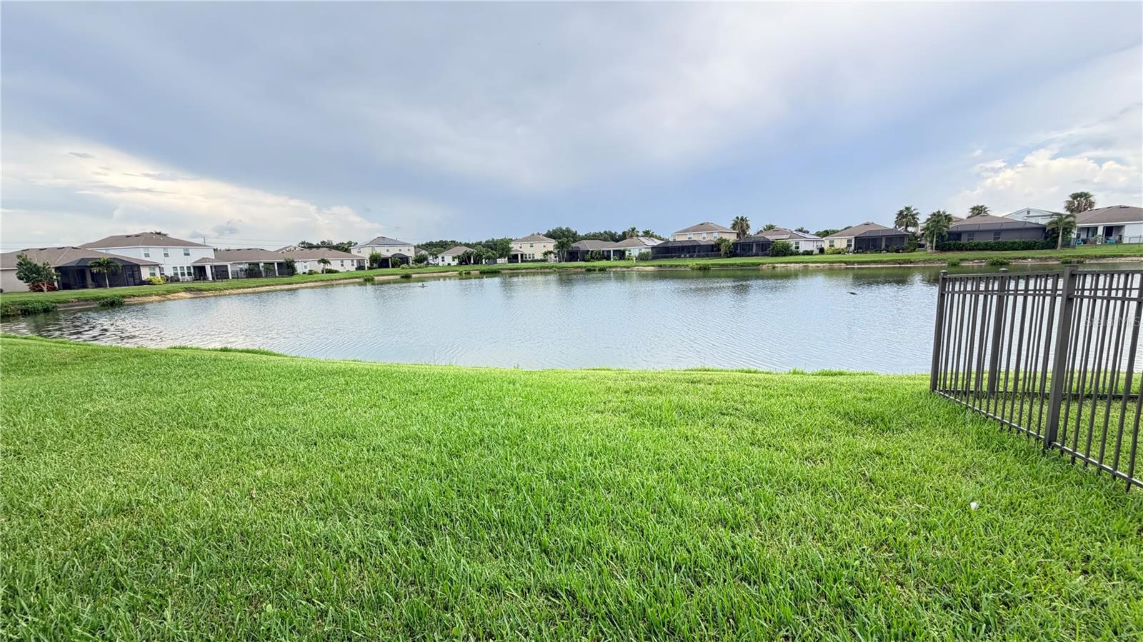 Home in PALMETTO — photo 30