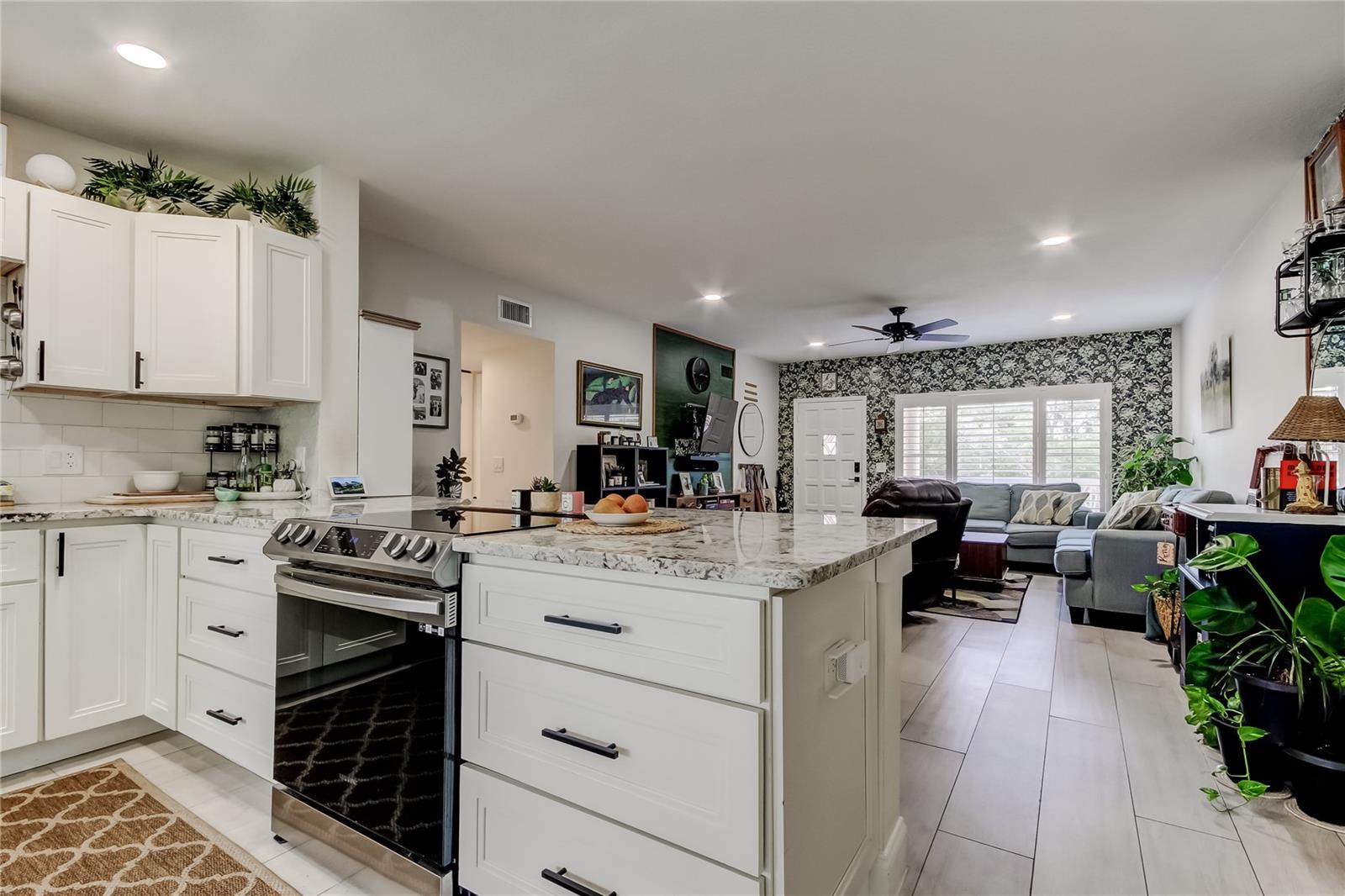 2170 AMERICUS BLVD N #64 — photo 8