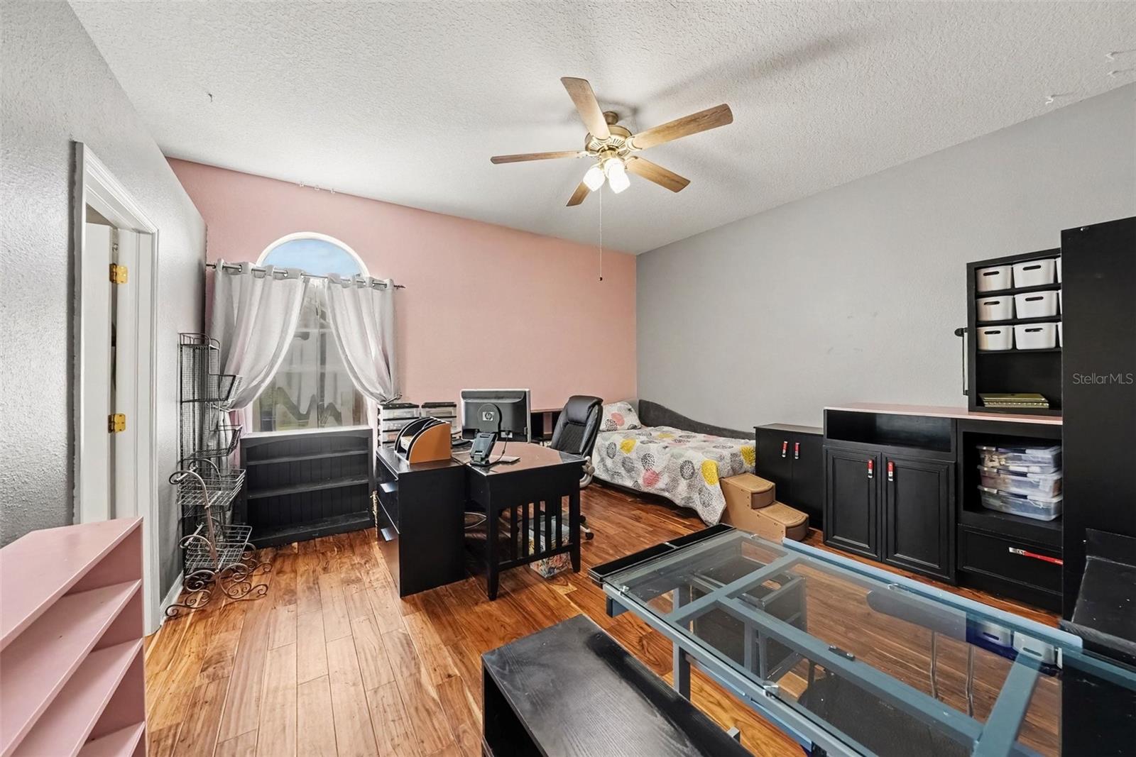18425 EASTWYCK DR — photo 18