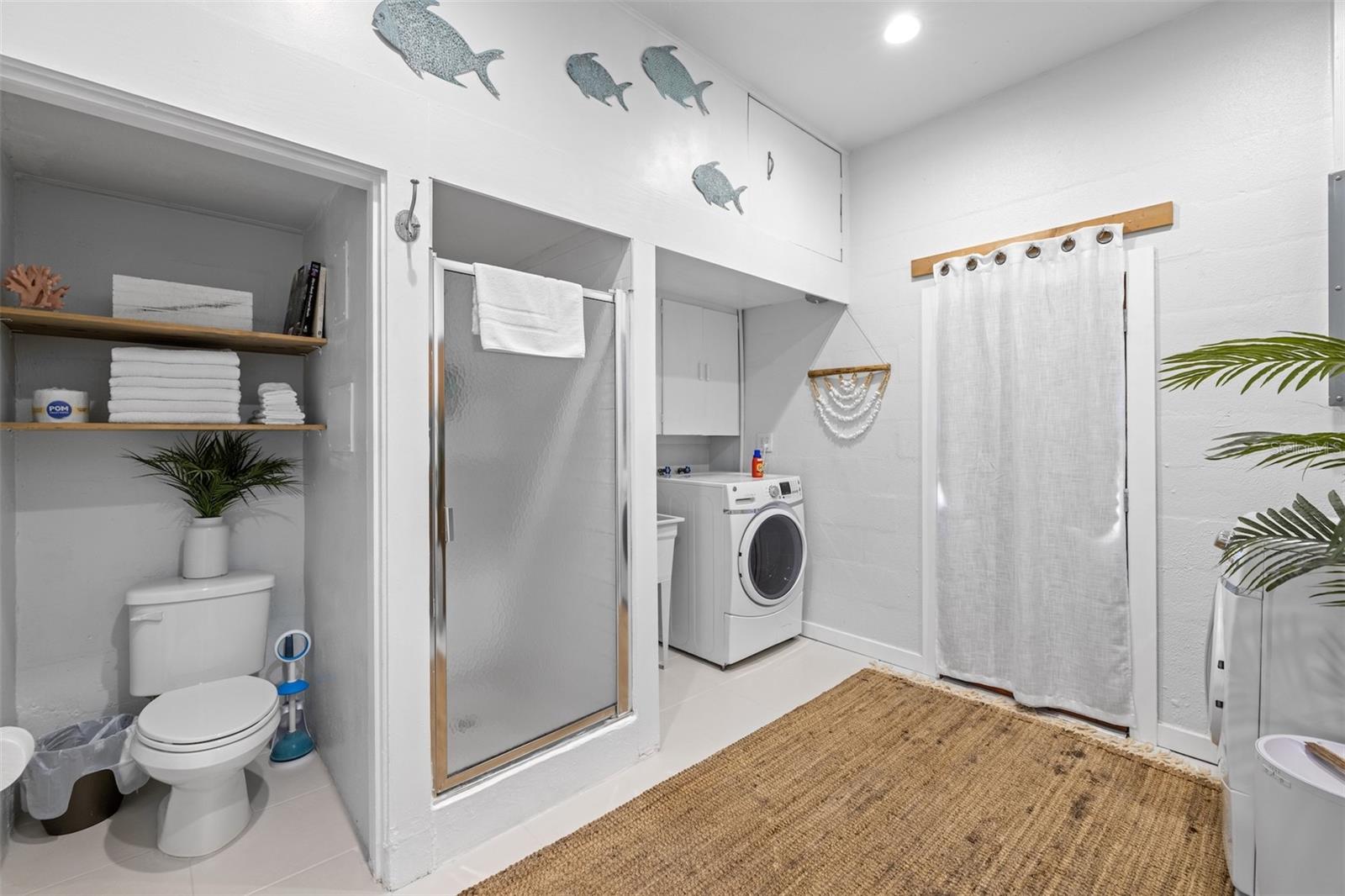 1405 TEMPLE ST — photo 21