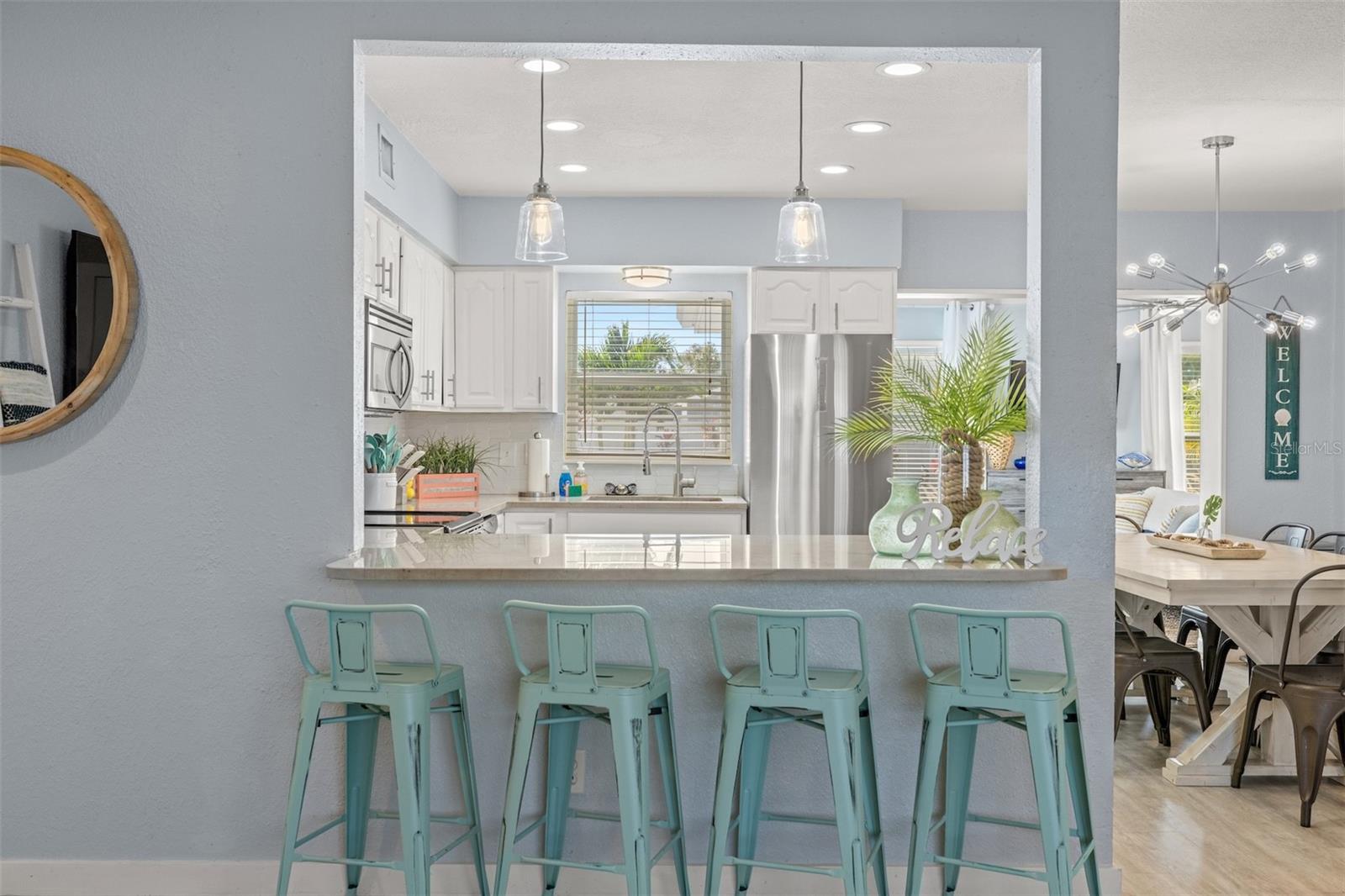 1405 TEMPLE ST — photo 6