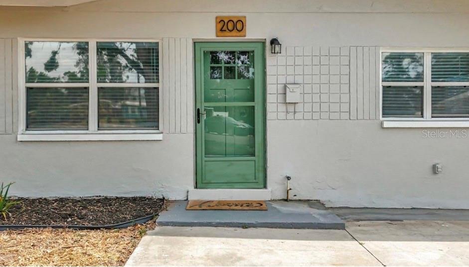200 LEWIS BLVD SE — photo 2