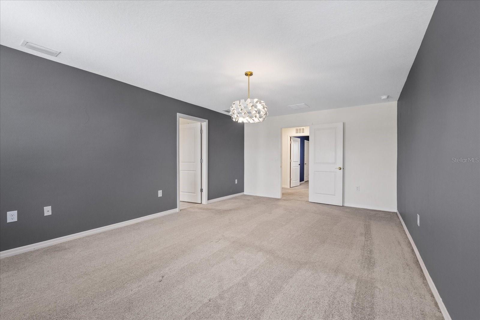 13904 WINEBERRY DR — photo 15