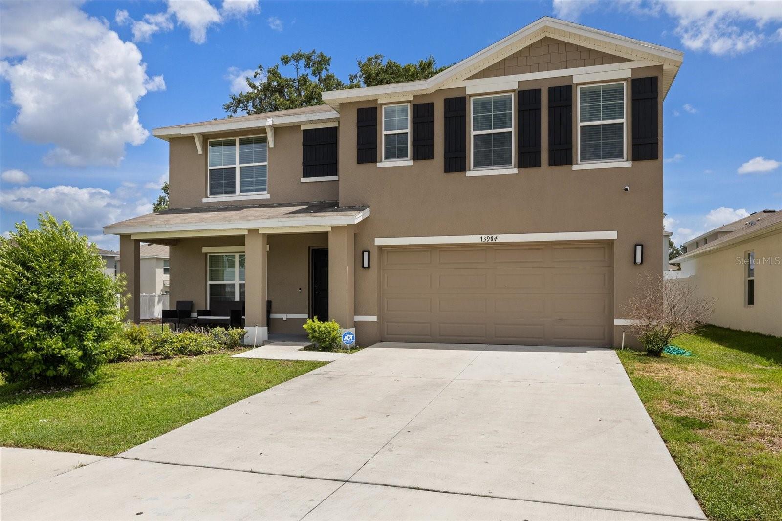 13904 WINEBERRY DR — photo 2