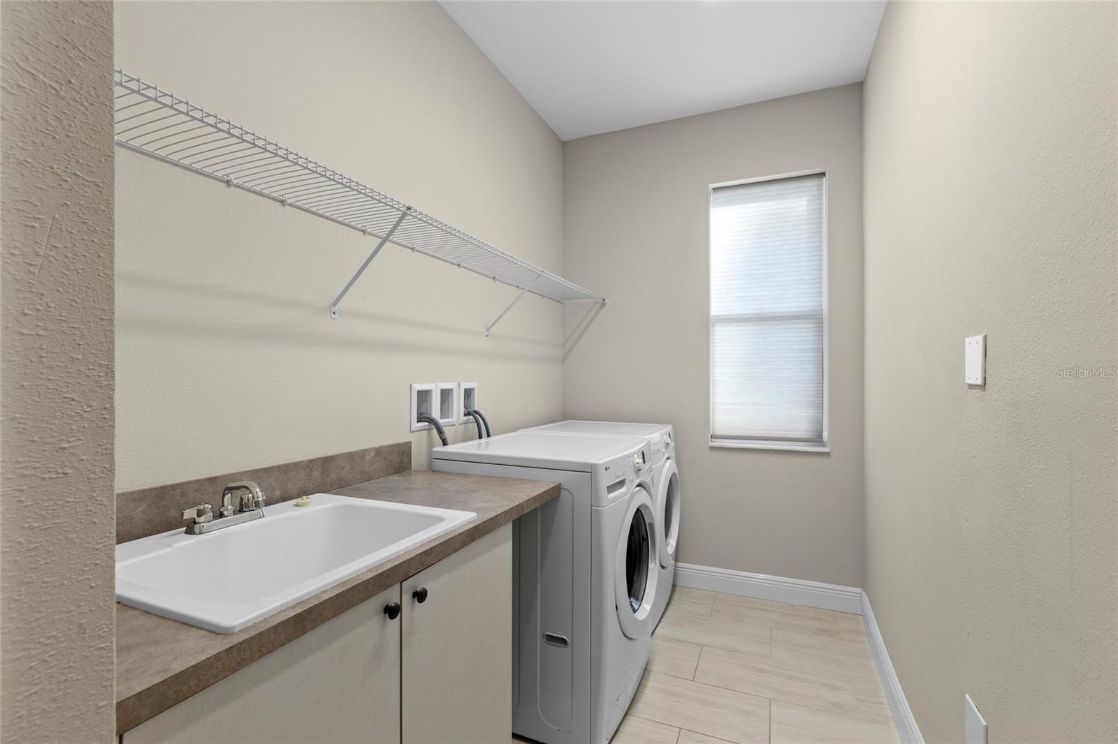 20454 LACE CASCADE RD — photo 31