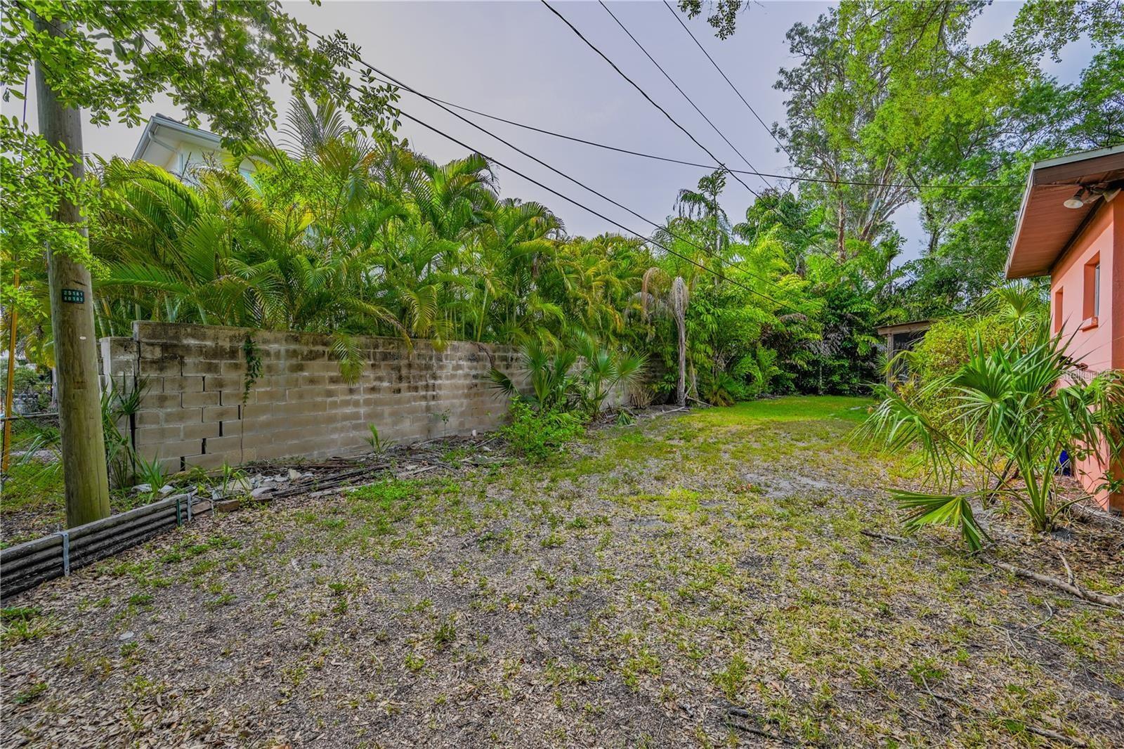 504 W DAVIS BLVD — photo 11