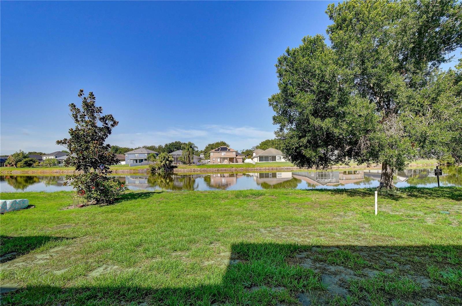 6919 TOWERING SPRUCE DR — photo 32