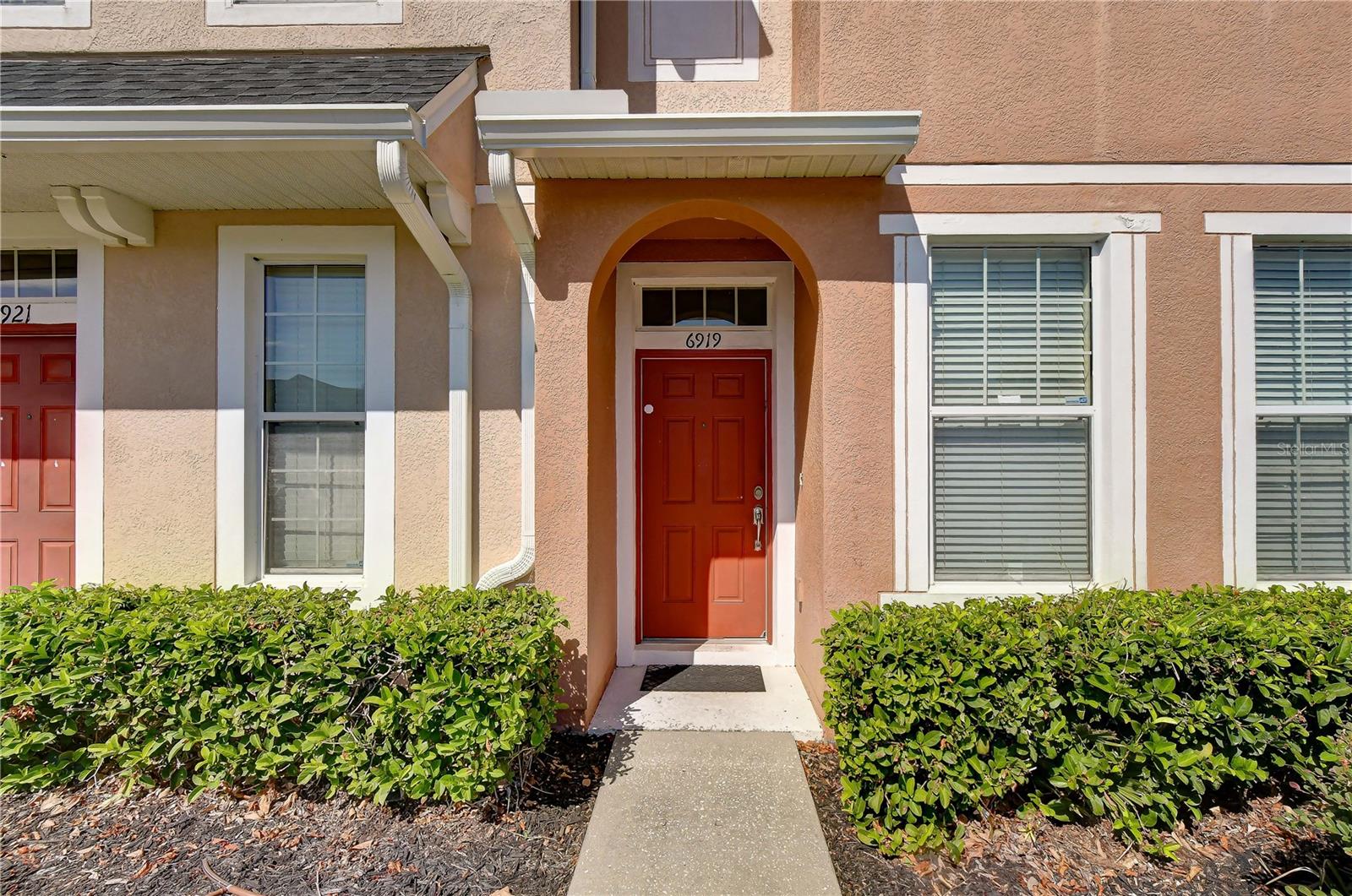 6919 TOWERING SPRUCE DR — photo 6