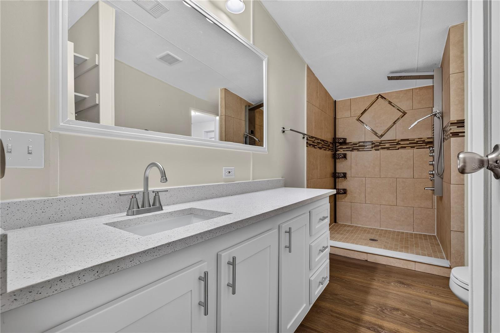 17544 GALVESTON ST — photo 44