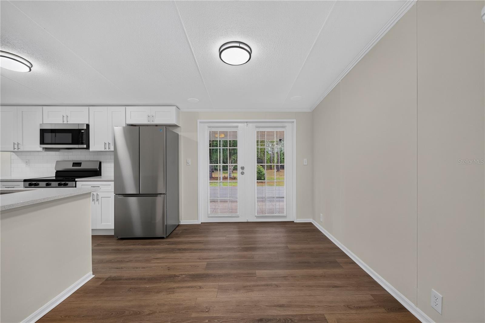 17544 GALVESTON ST — photo 21