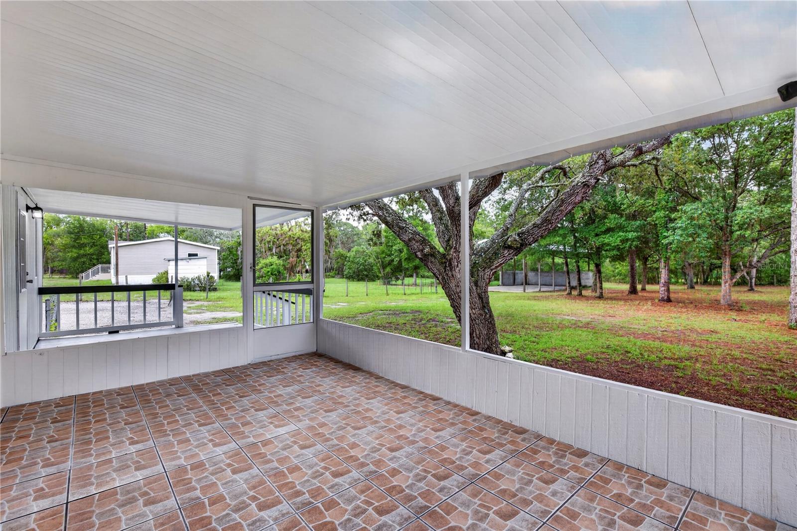 17544 GALVESTON ST — photo 25