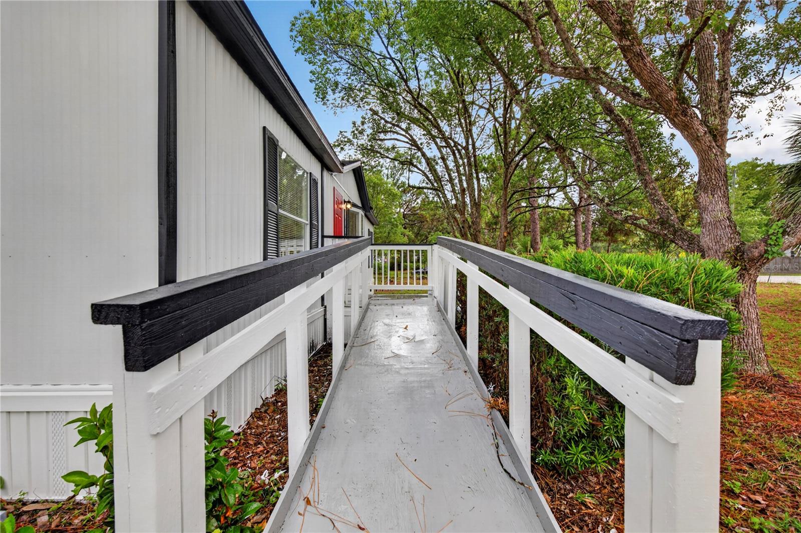 17544 GALVESTON ST — photo 8