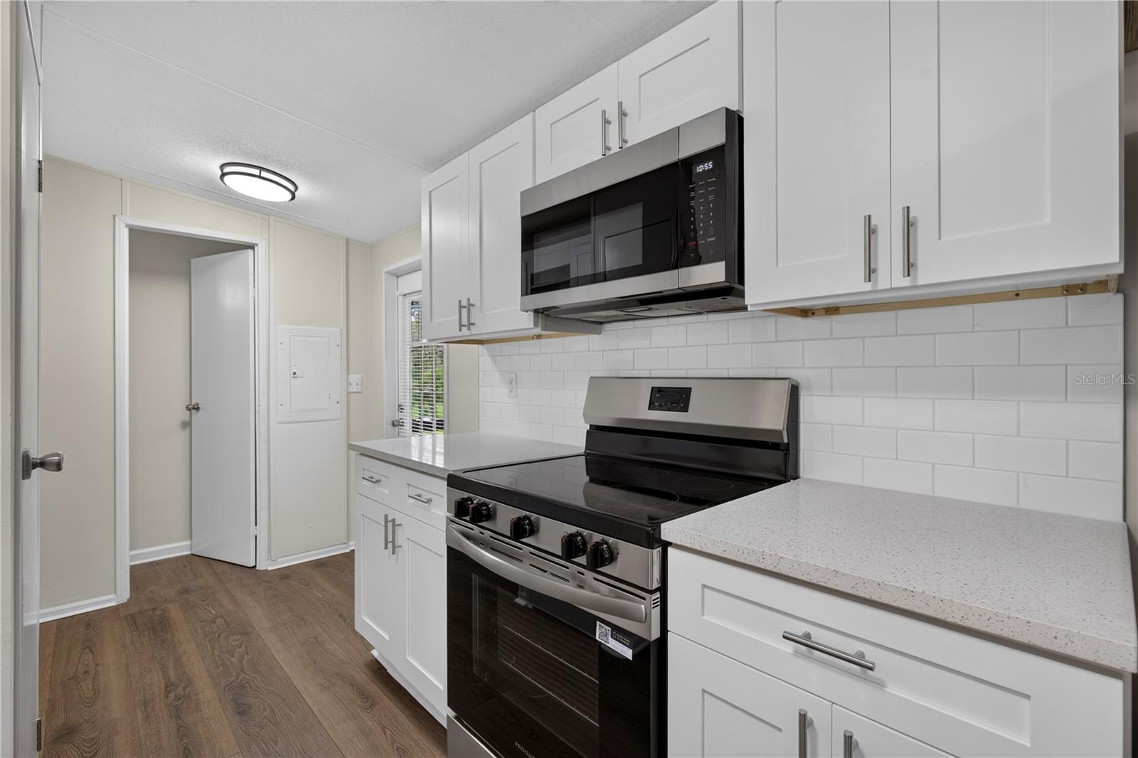 17544 GALVESTON ST — photo 29