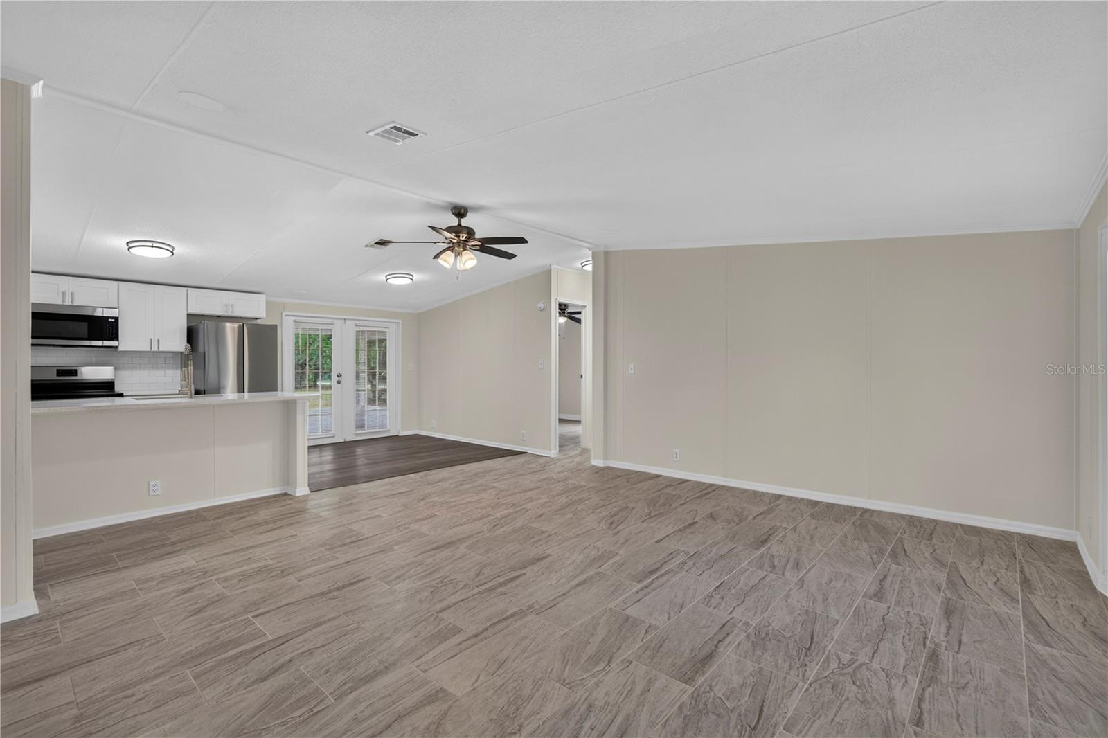 17544 GALVESTON ST — photo 11
