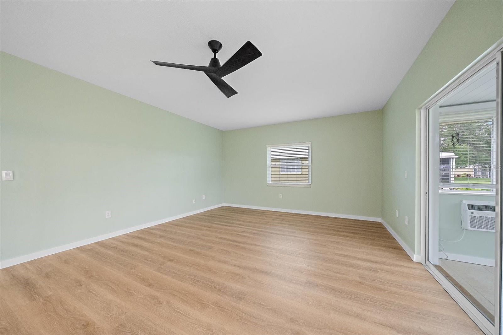5865 TIDEWOOD AVE #8 — photo 22