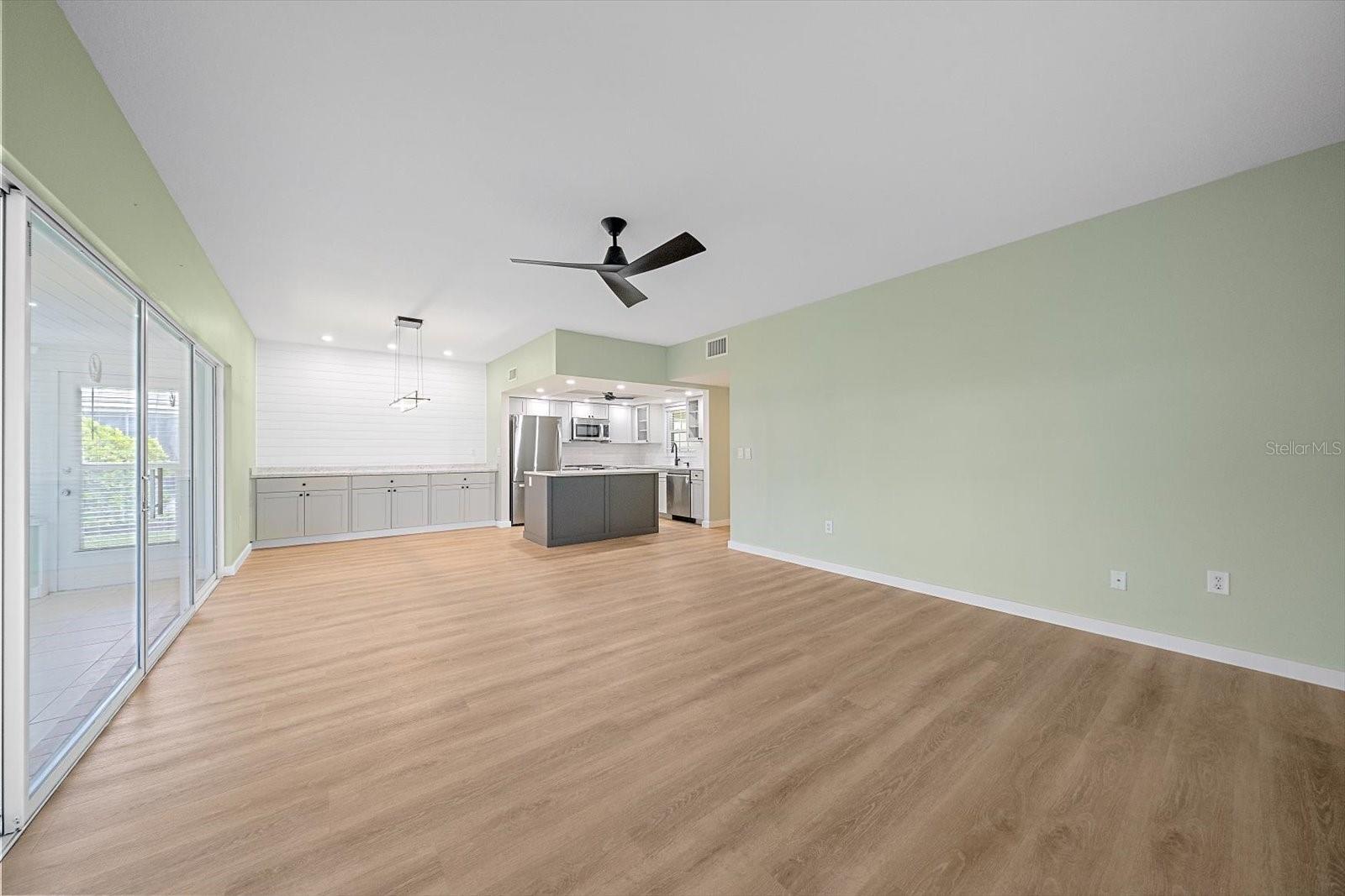 5865 TIDEWOOD AVE #8 — photo 13