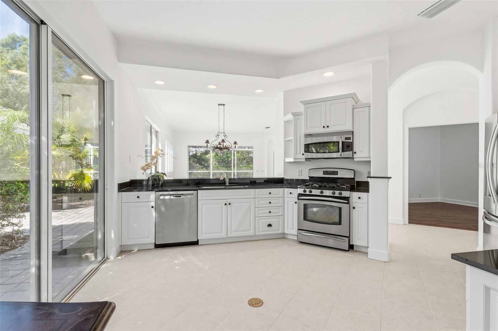 8644 54TH AVENUE CIR E — photo 19