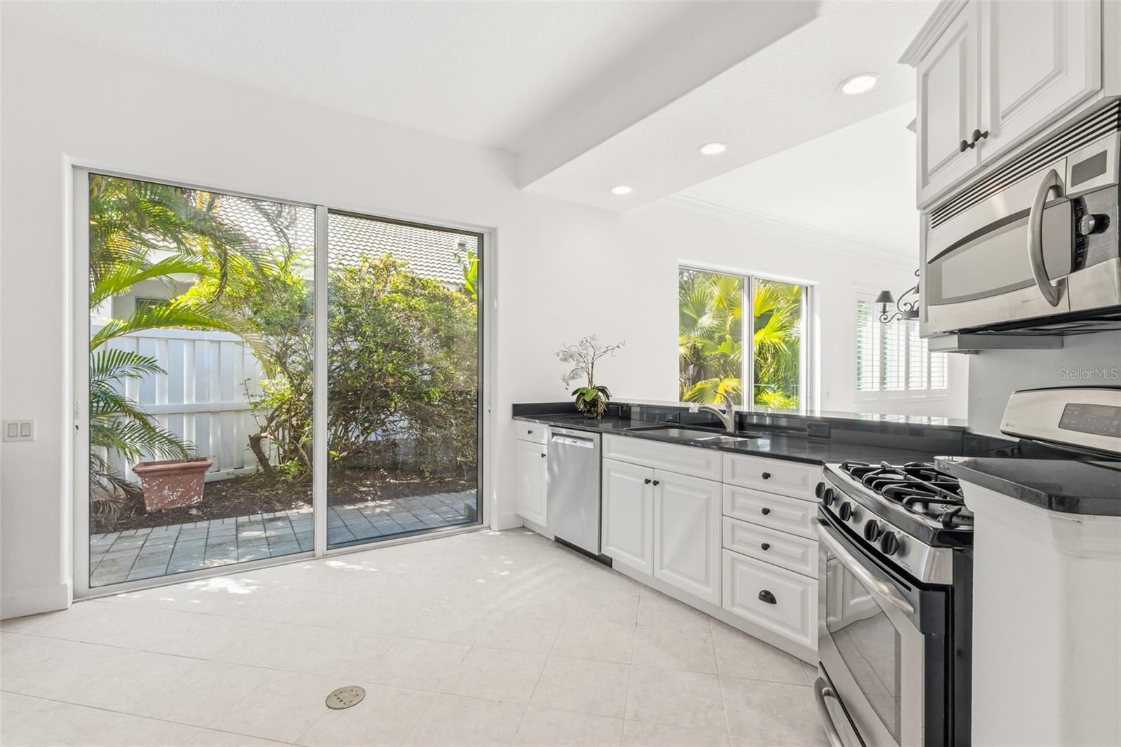 8644 54TH AVENUE CIR E — photo 18