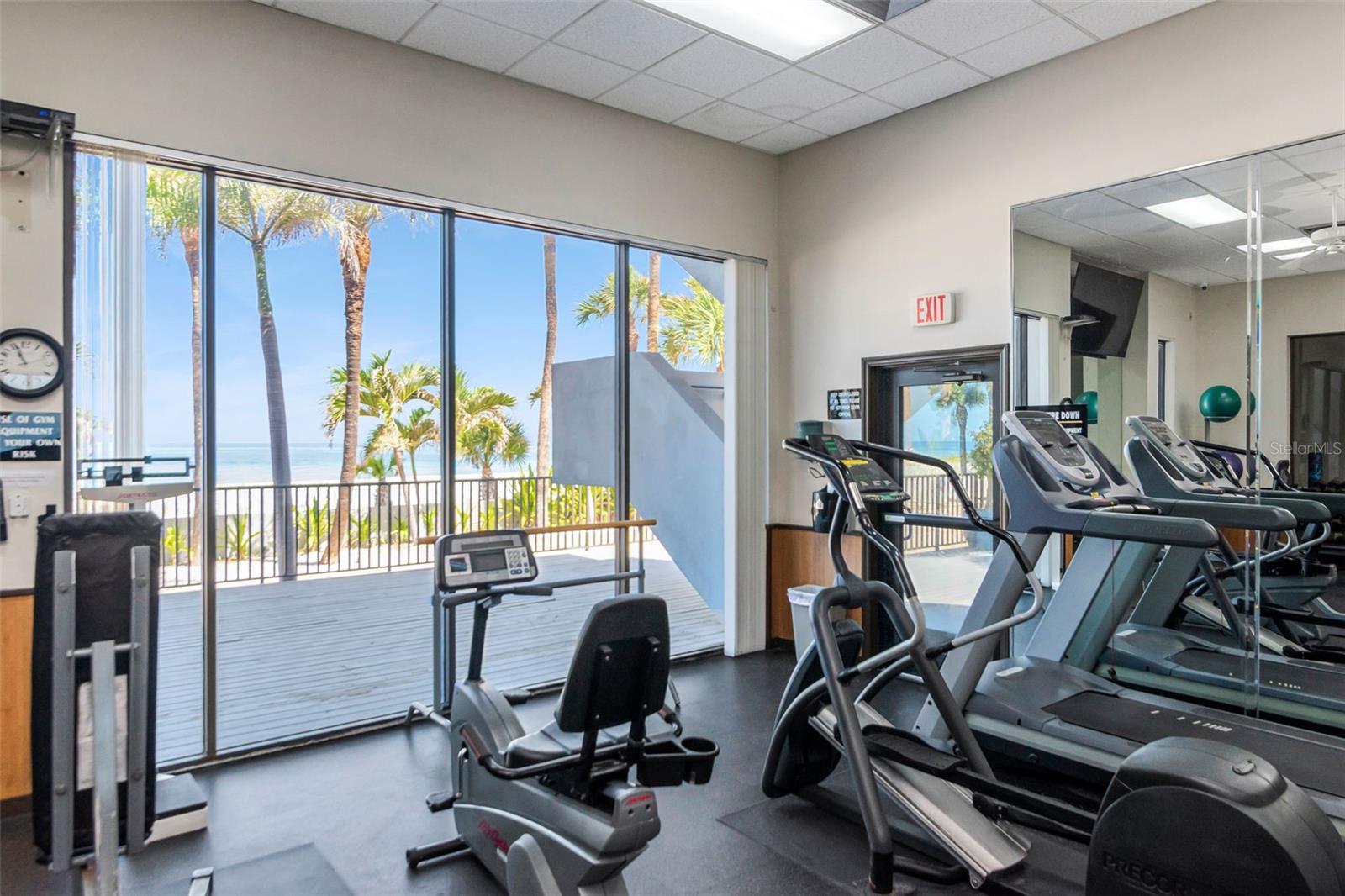 1660 GULF BLVD #407 — photo 37