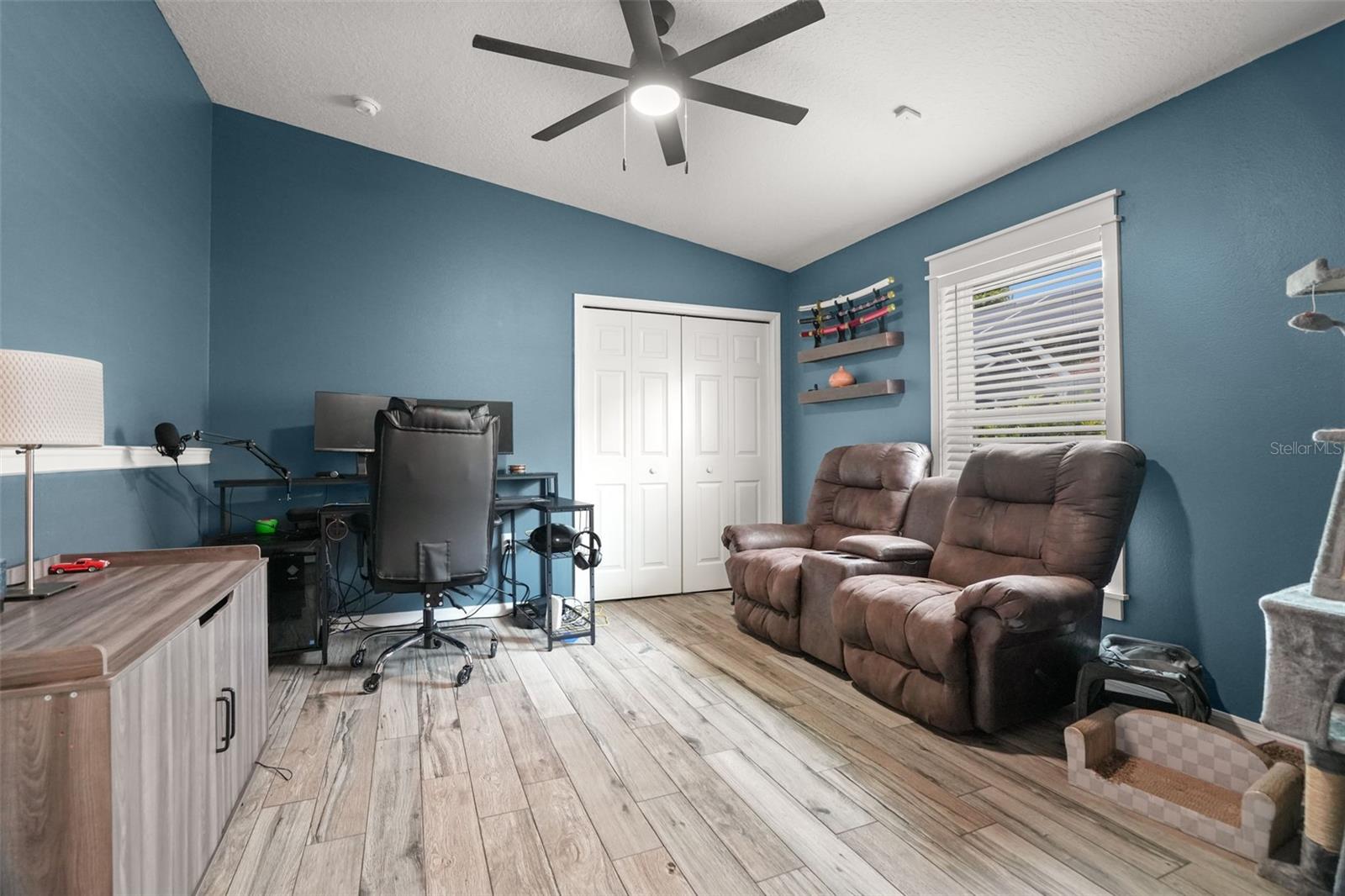 2117 LARKSPUR CT — photo 27