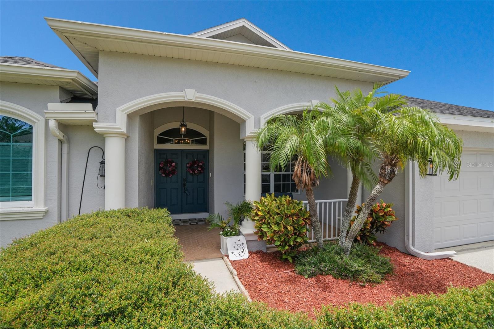 2117 LARKSPUR CT — photo 2
