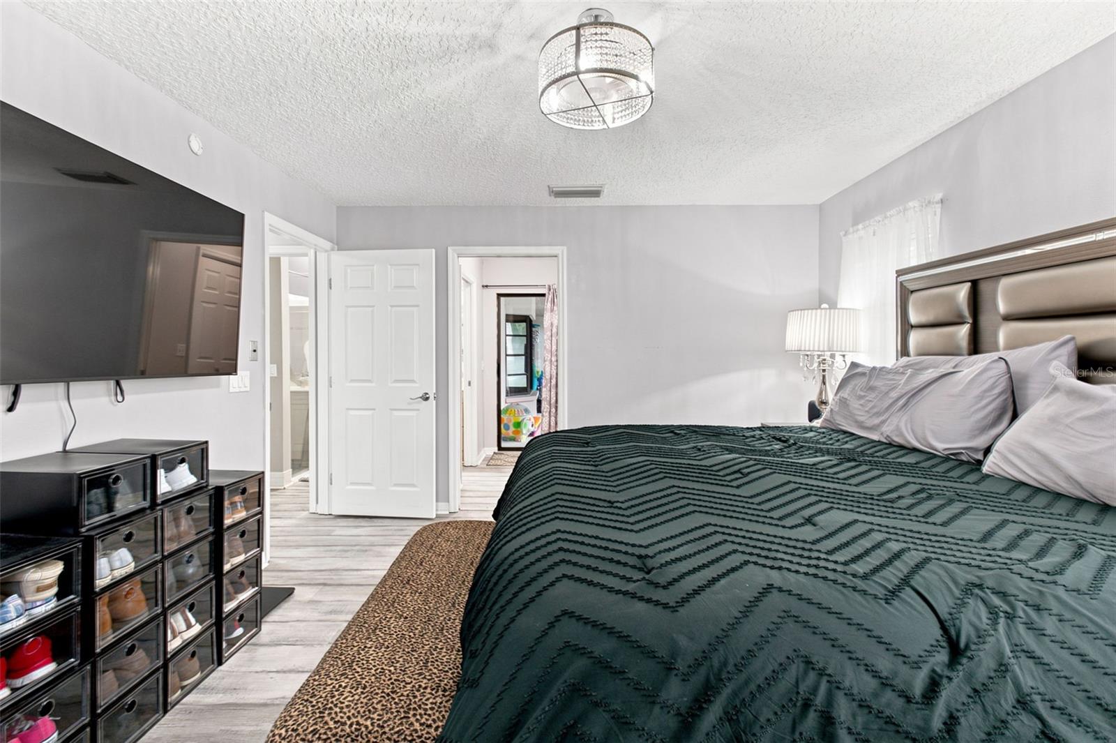 6706 WALDORF CT — photo 31