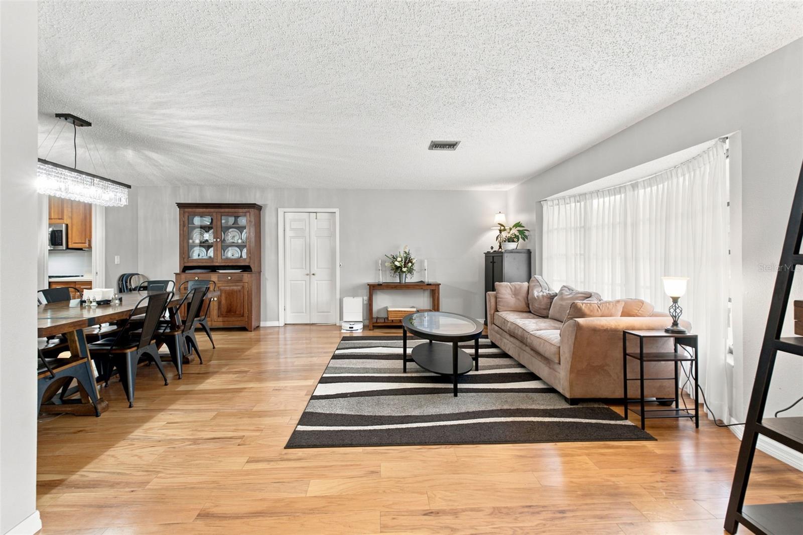 6706 WALDORF CT — photo 6