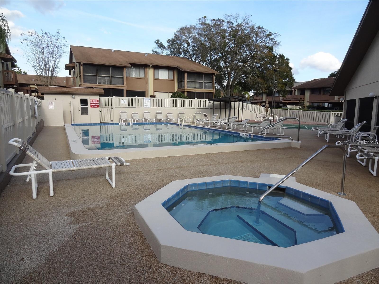 12805 WEDGEWOOD WAY #C — photo 34