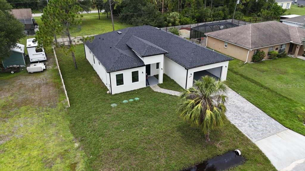 2651 PEAKE ST — photo 4