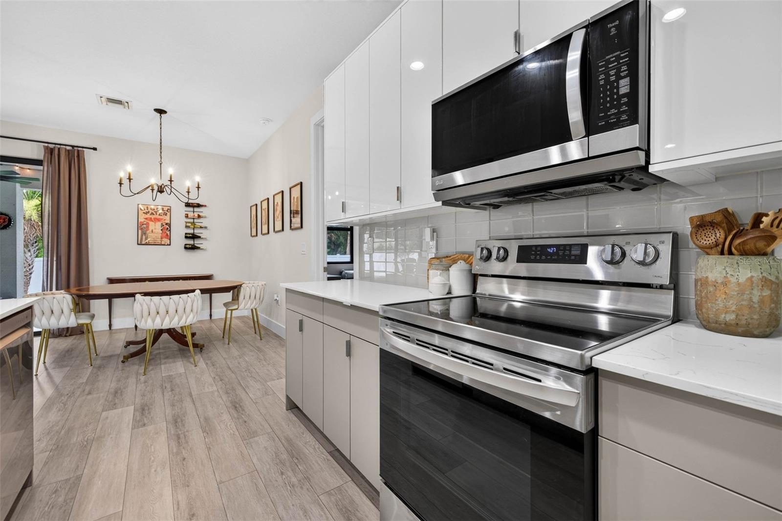 3772 PARKINS TER — photo 11