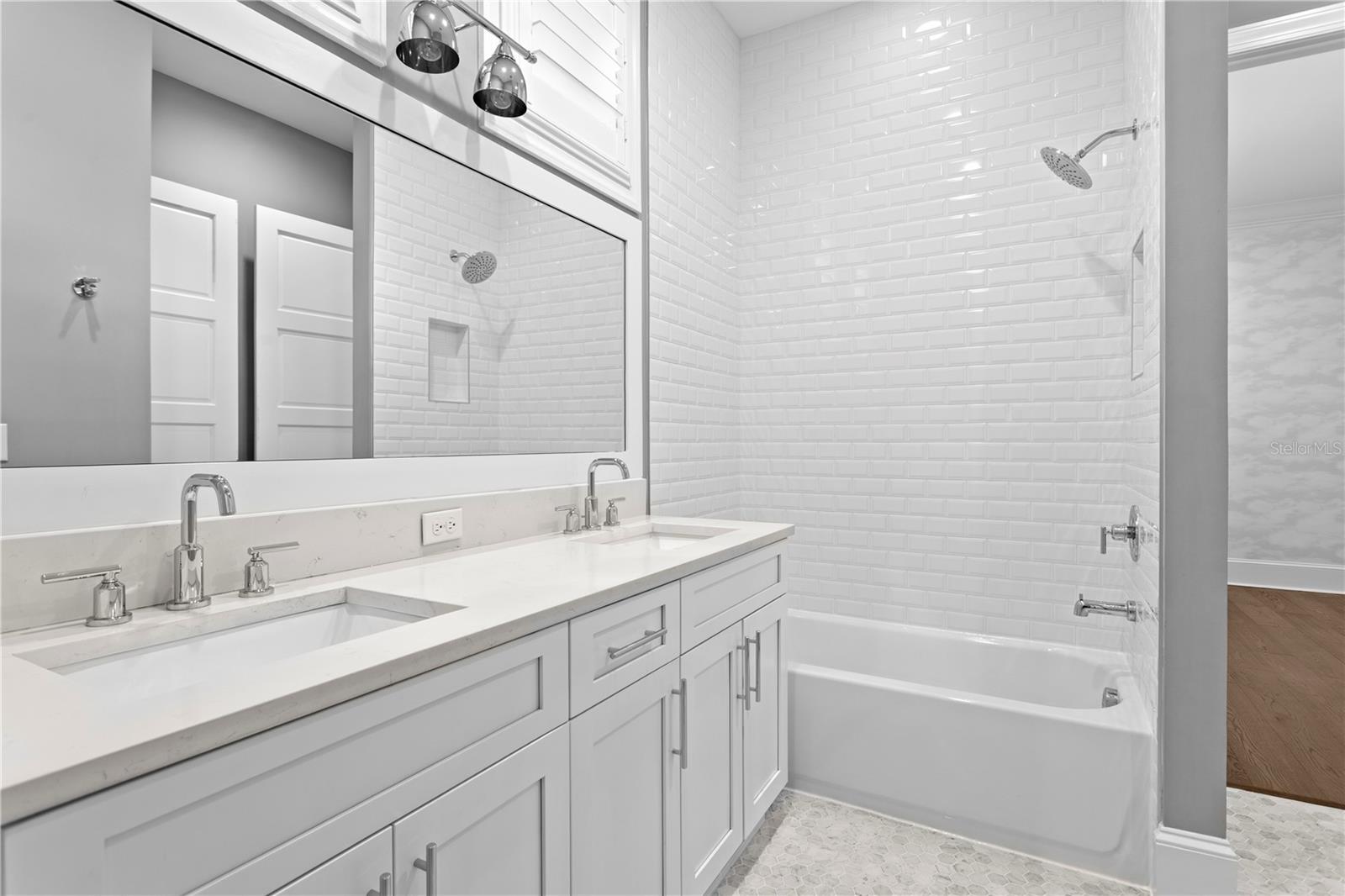 5015 W LONGFELLOW AVE — photo 30