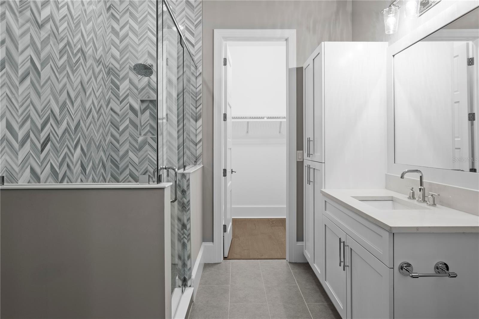 5015 W LONGFELLOW AVE — photo 26