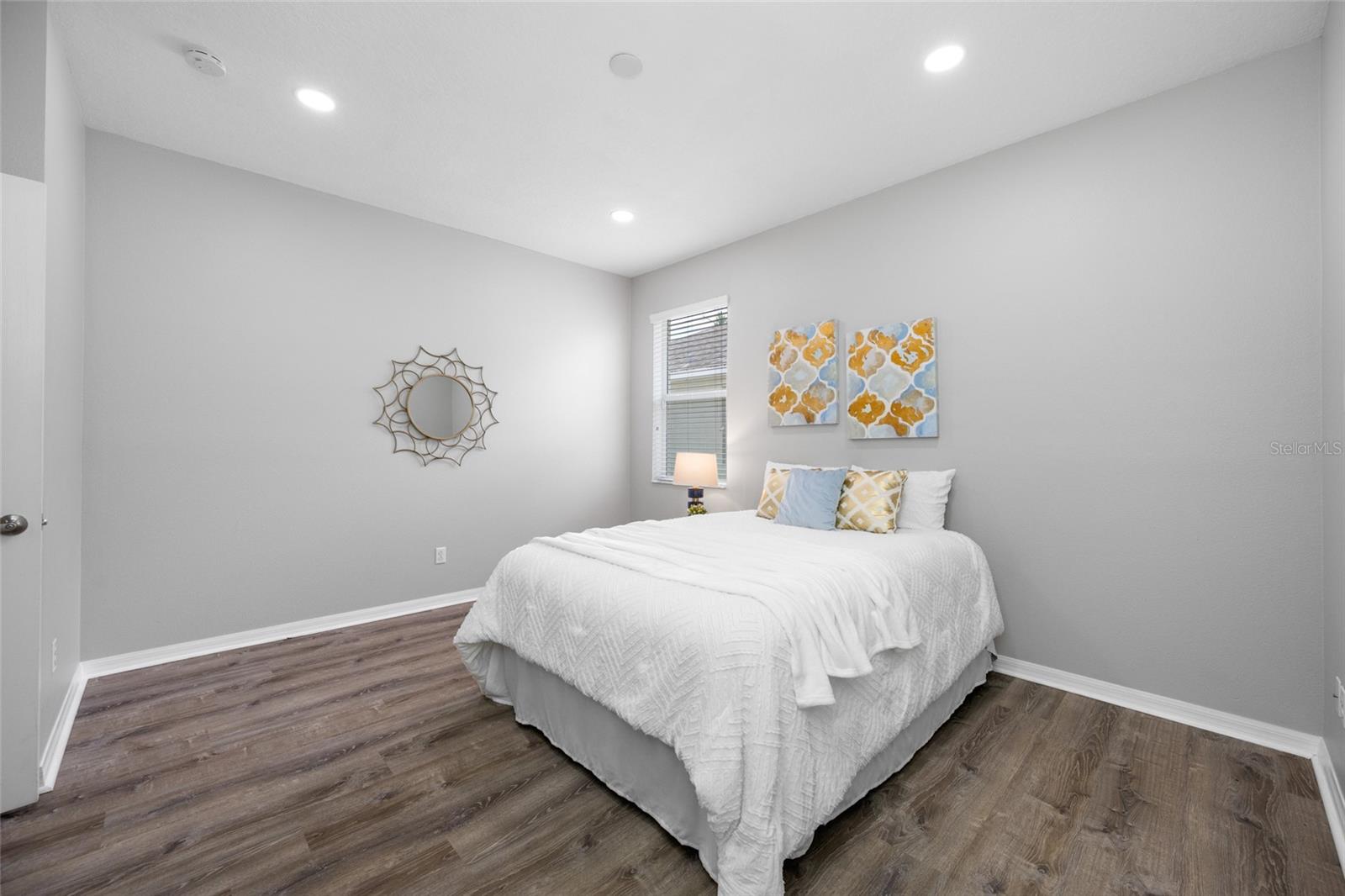 1405 PARKER DEN DR — photo 42