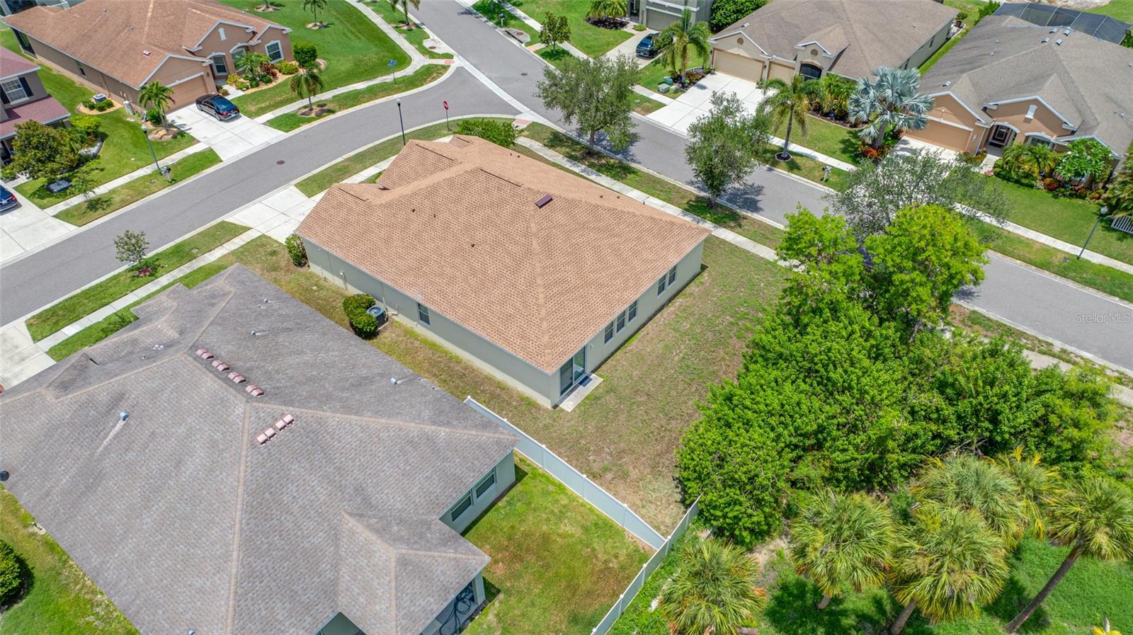 1405 PARKER DEN DR — photo 89
