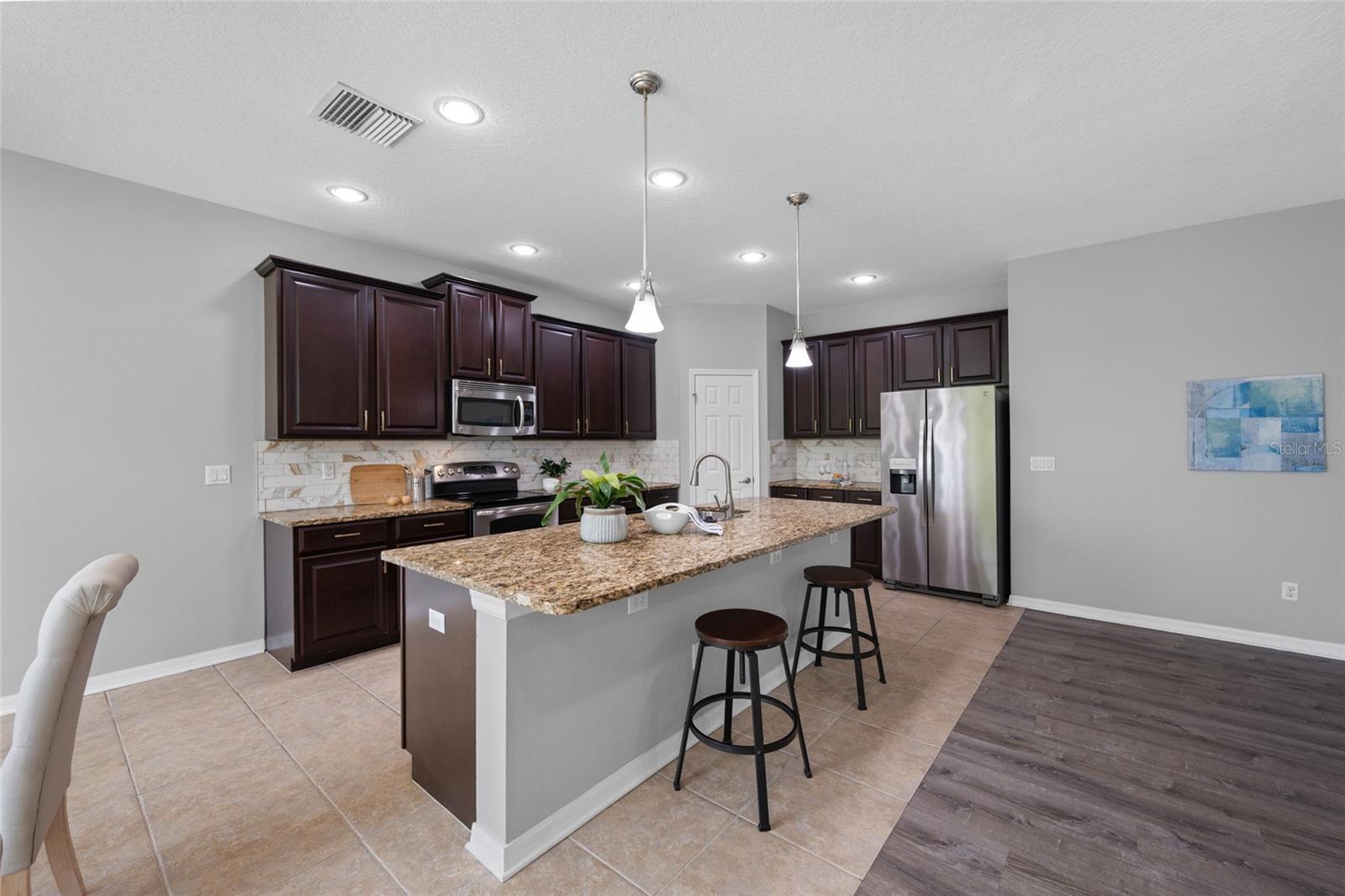 1405 PARKER DEN DR — photo 54