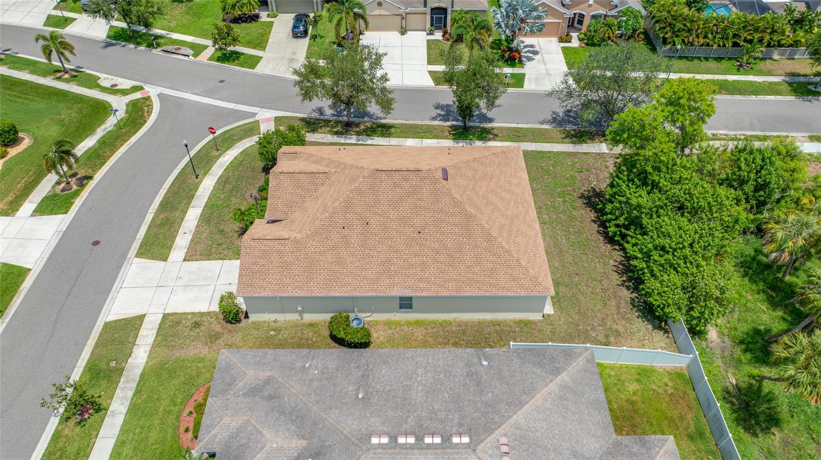1405 PARKER DEN DR — photo 88