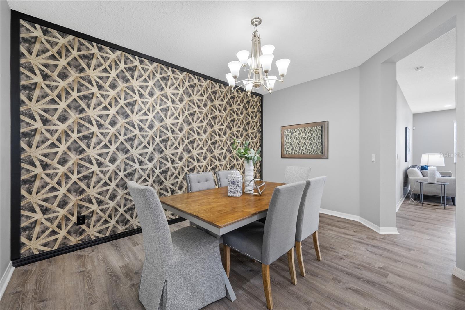 1405 PARKER DEN DR — photo 30