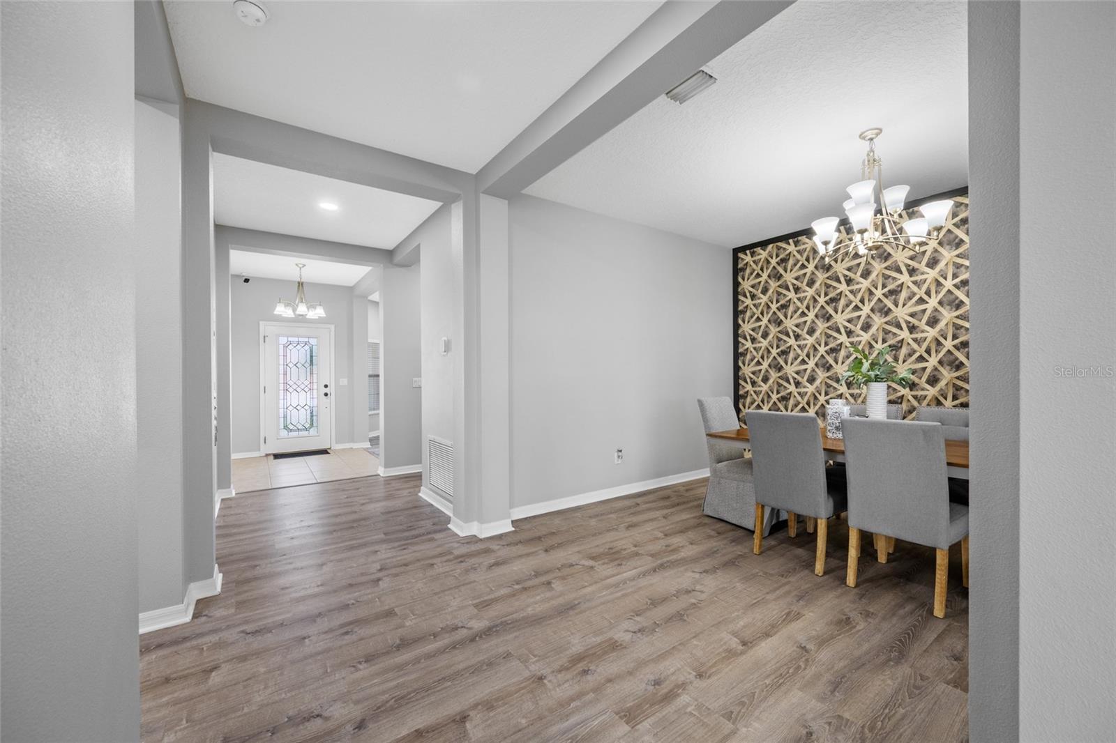 1405 PARKER DEN DR — photo 34