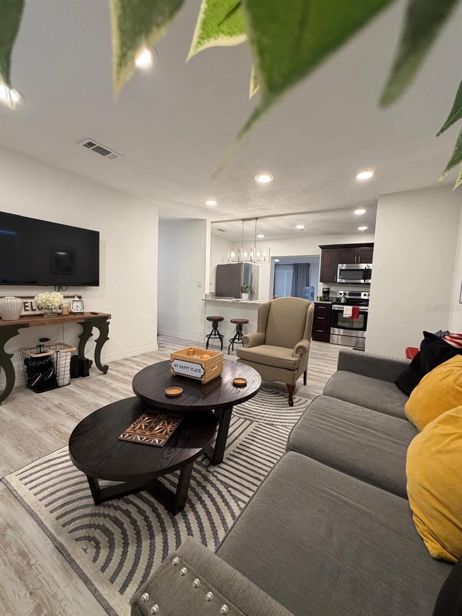 4714 W LAWN AVE — photo 10