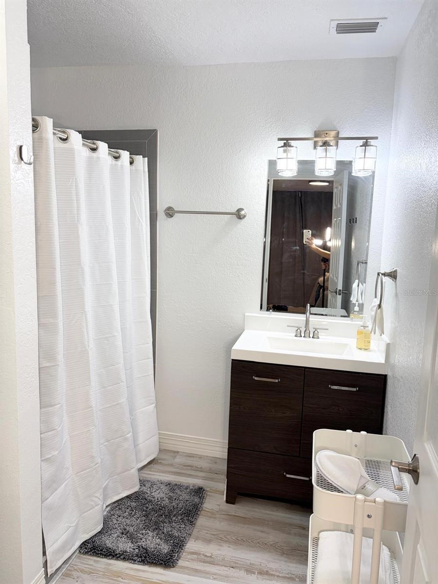 4714 W LAWN AVE — photo 22