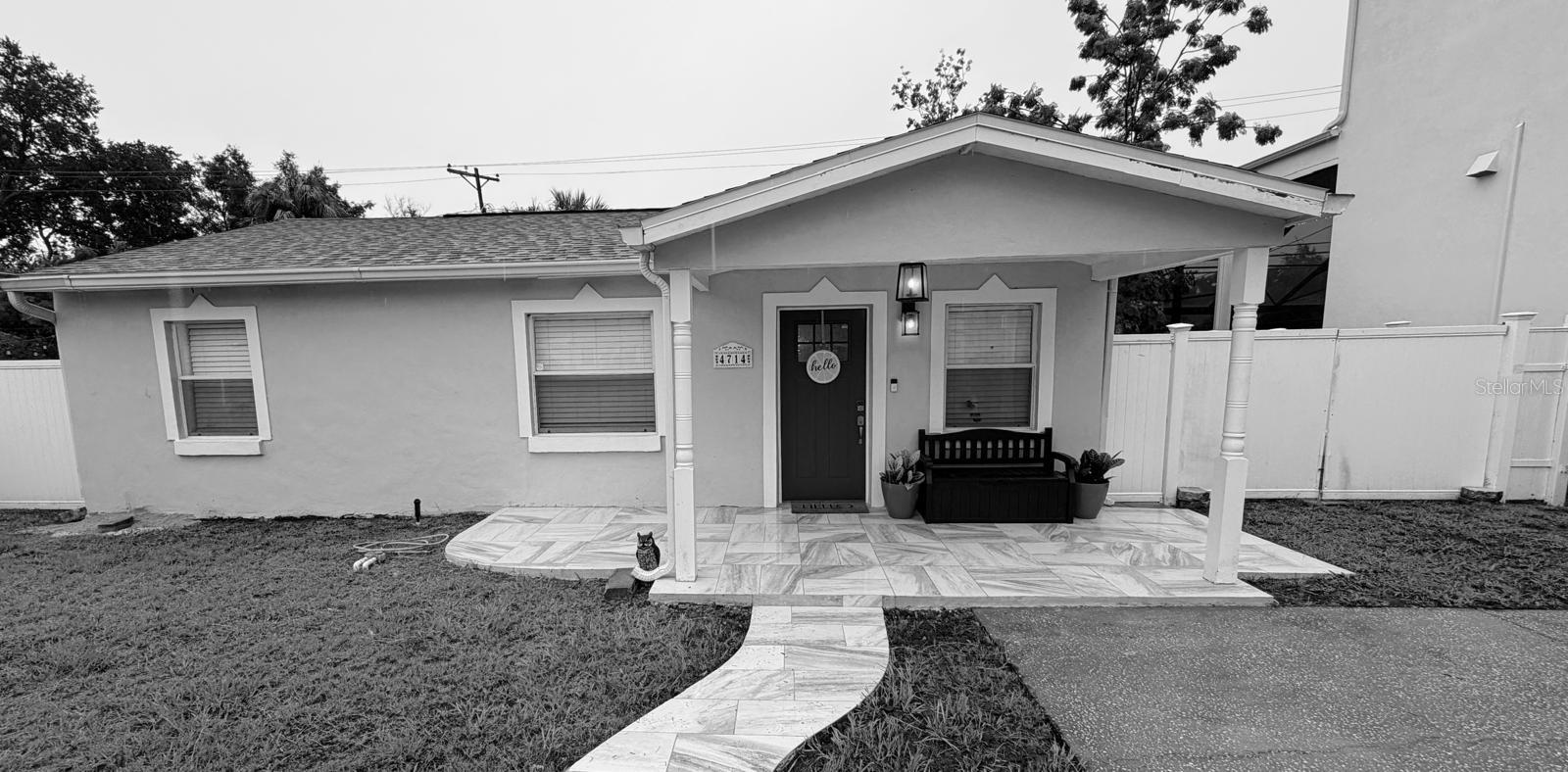 4714 W LAWN AVE — photo 3