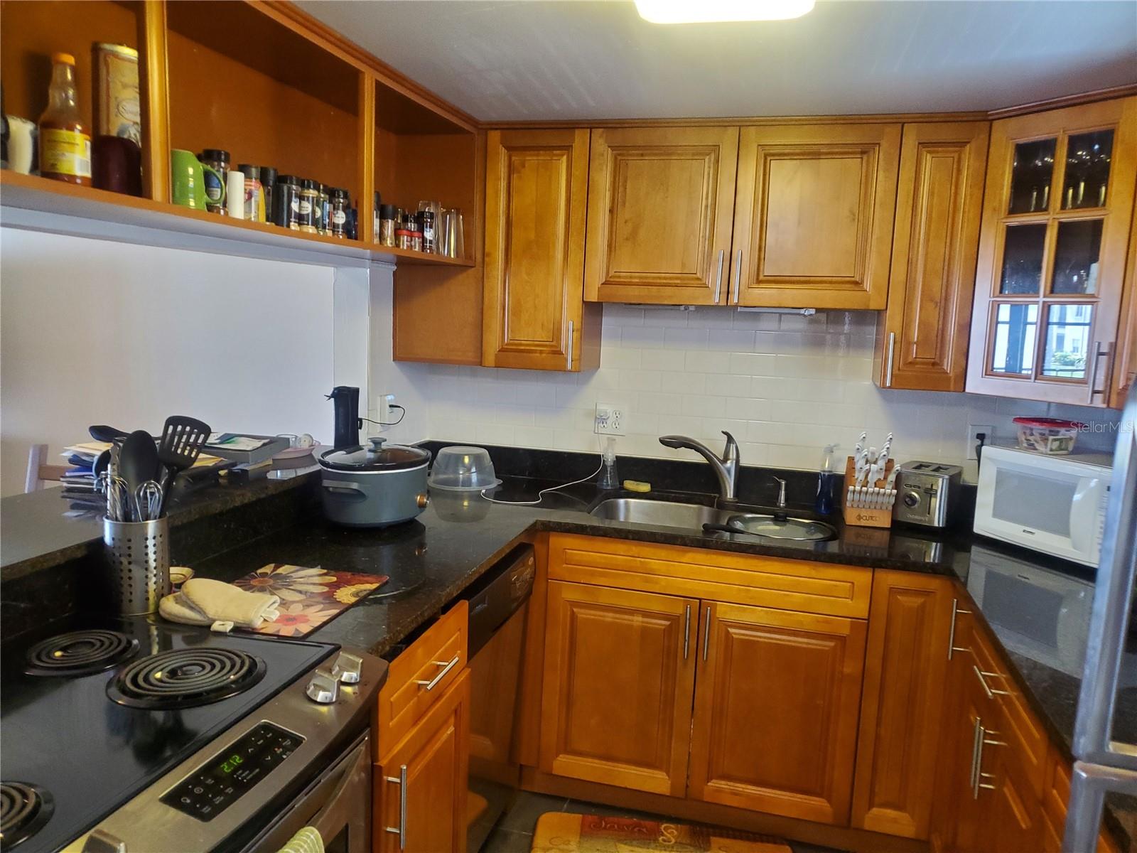 7701 STARKEY RD #324 — photo 9