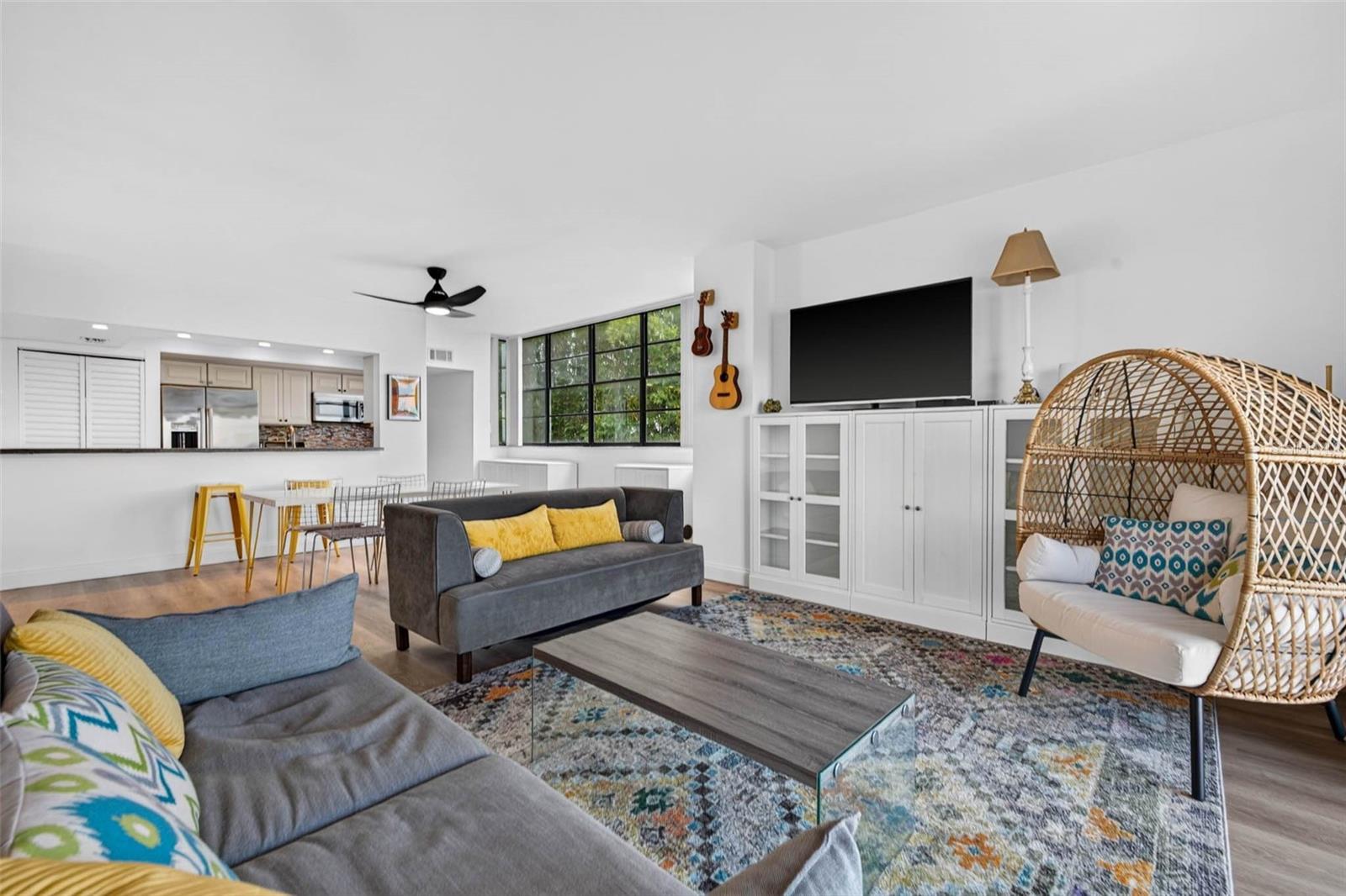 602 LIME AVE #101 — photo 24