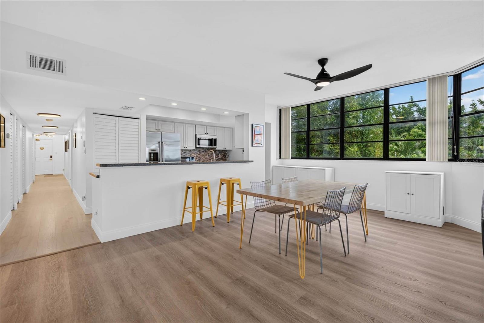 602 LIME AVE #101 — photo 12