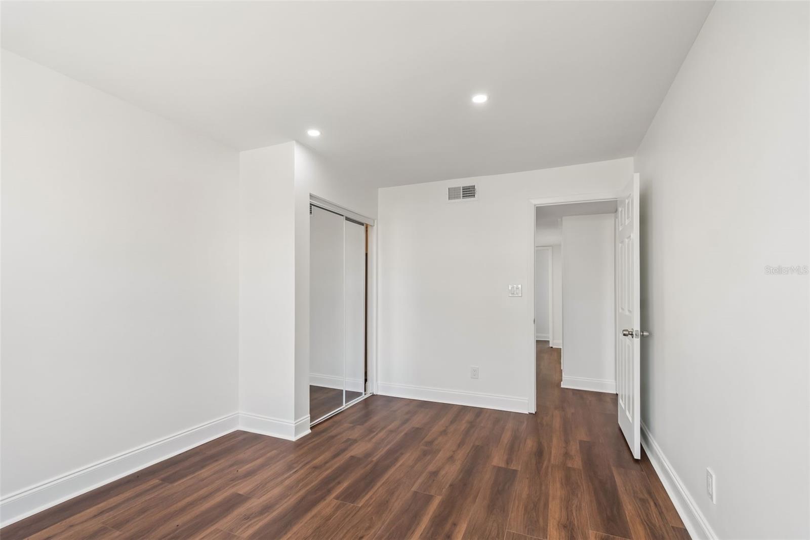 775 CAPRI BLVD — photo 39