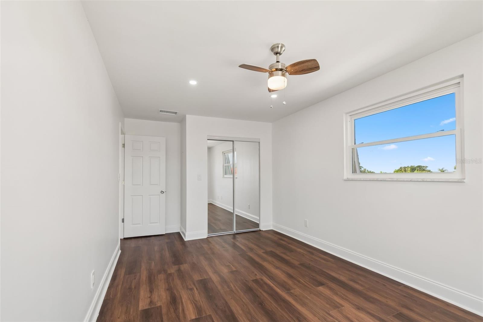 775 CAPRI BLVD — photo 42